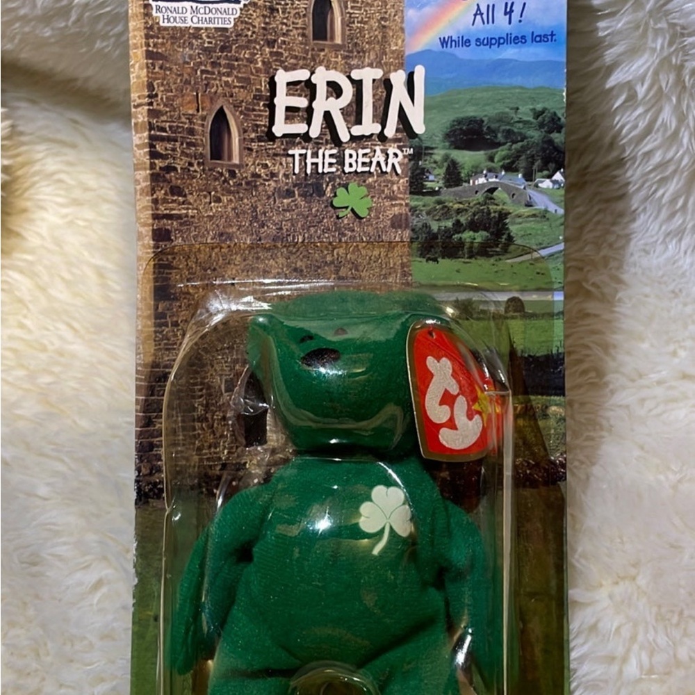 Erin the Bear - Green Collectible Plush